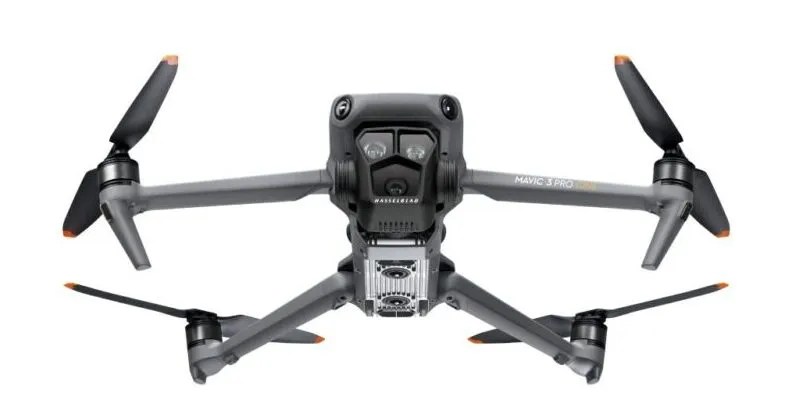 drones dji mavic 3 pro